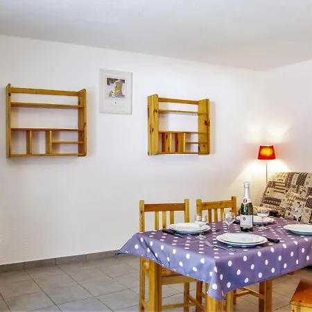 Apartment Gentiane-3 By Interhome